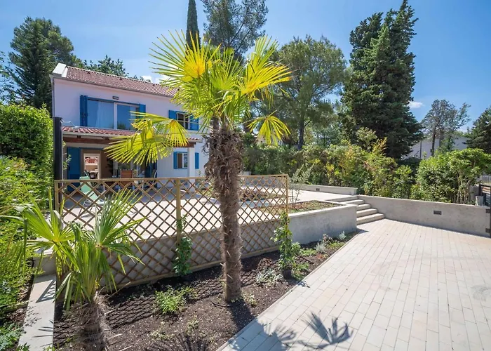 Dom wakacyjny Natali By Interhome *