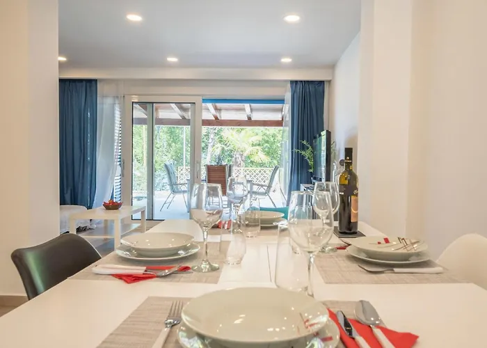 Natali By Interhome * Nijvice